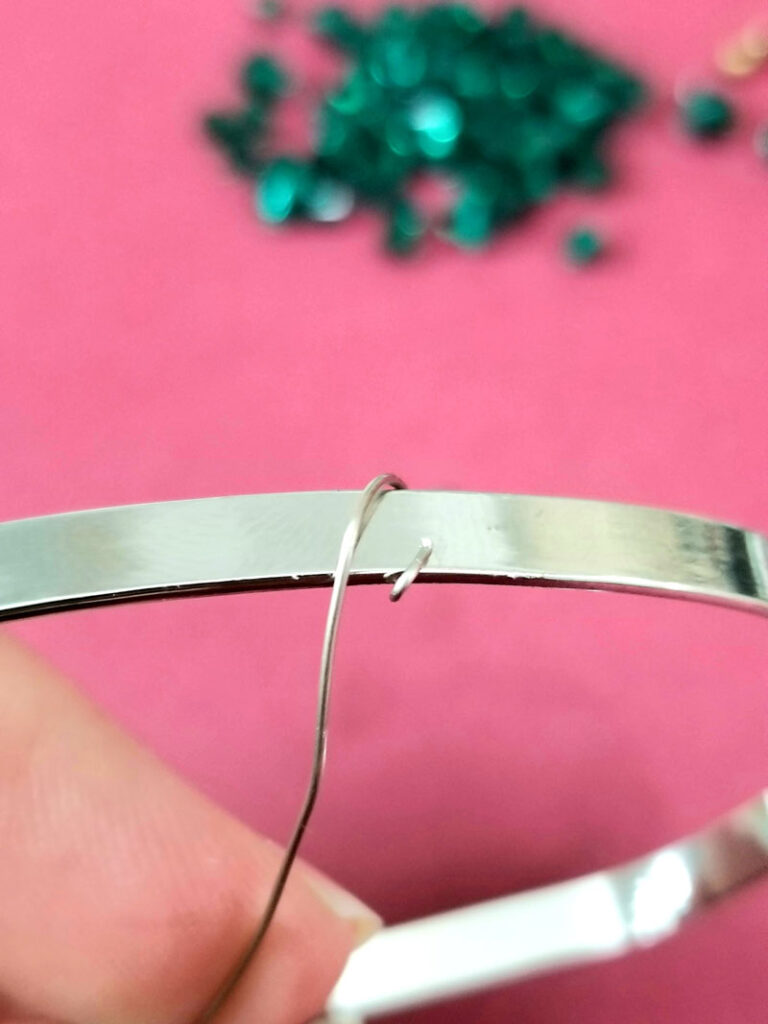 Wire Wrapped Bangle Bracelet Tutorial The Stunning Sloppy Wrap