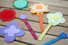 DIY Fine Motor Toy: Color-matching flowers