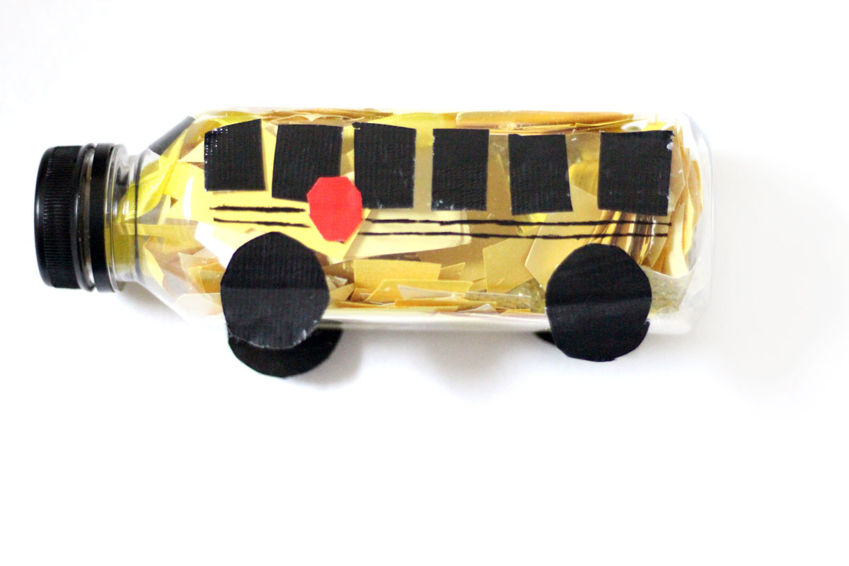 School Bus discovery bottle - with kindergarten readiness activities!