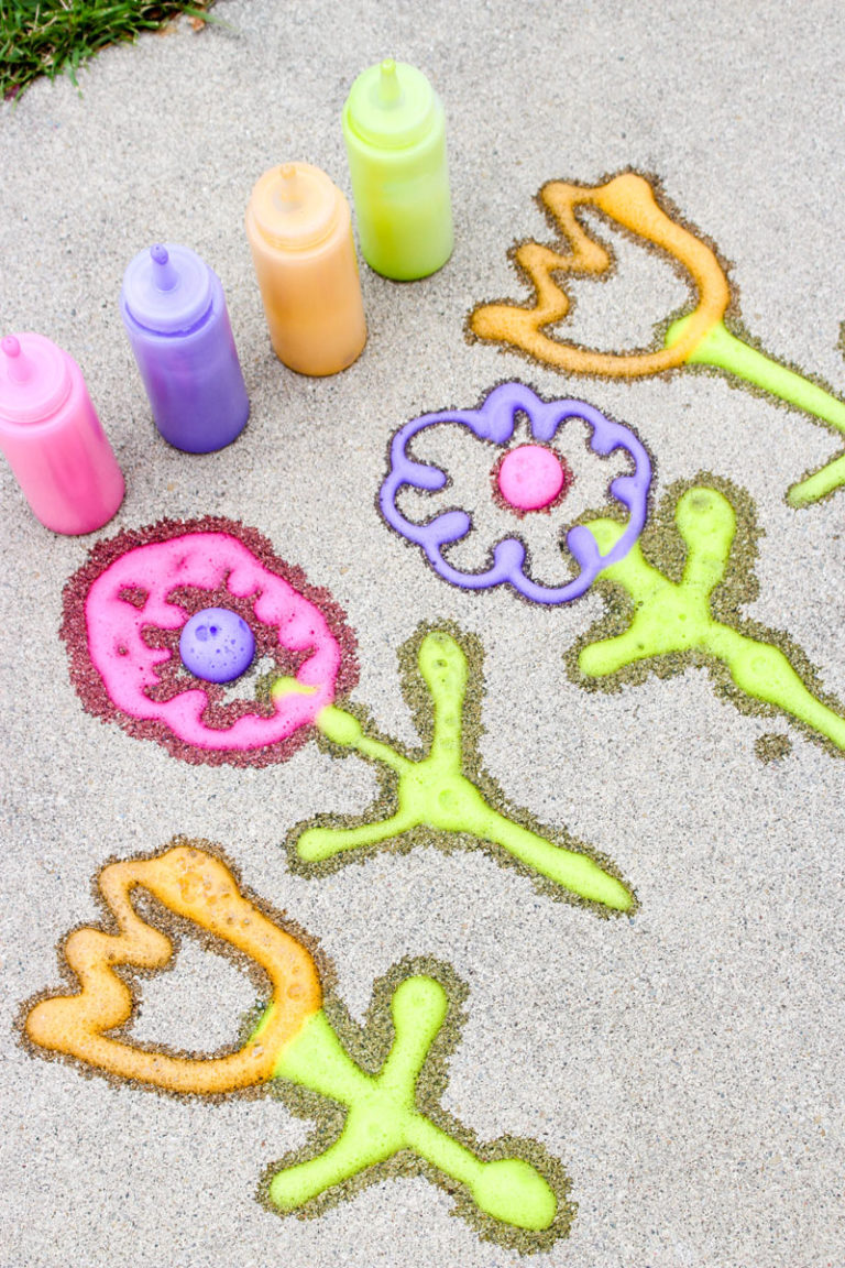 Foamy Sidewalk Paint - easy recipe for outdoor play!