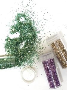 Biodegradable Glitter and other Eco Friendly Glitter Ideas * Moms and ...