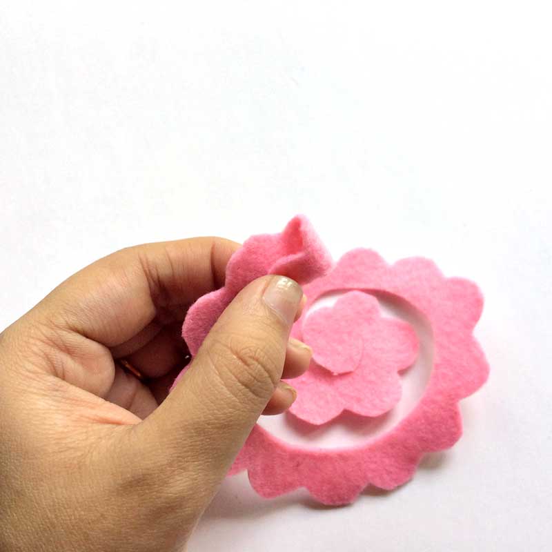 Felt Flower Template - Drinking Straw Flower Craft * Moms and Crafters