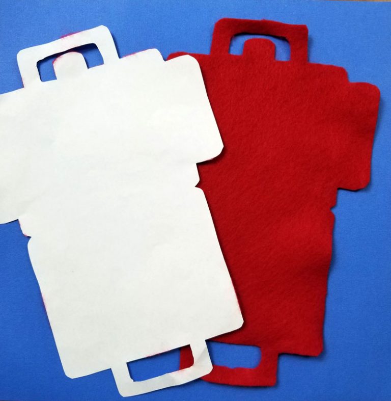 Toy First Aid Kit from Felt - Free Printable Template! (no sew)