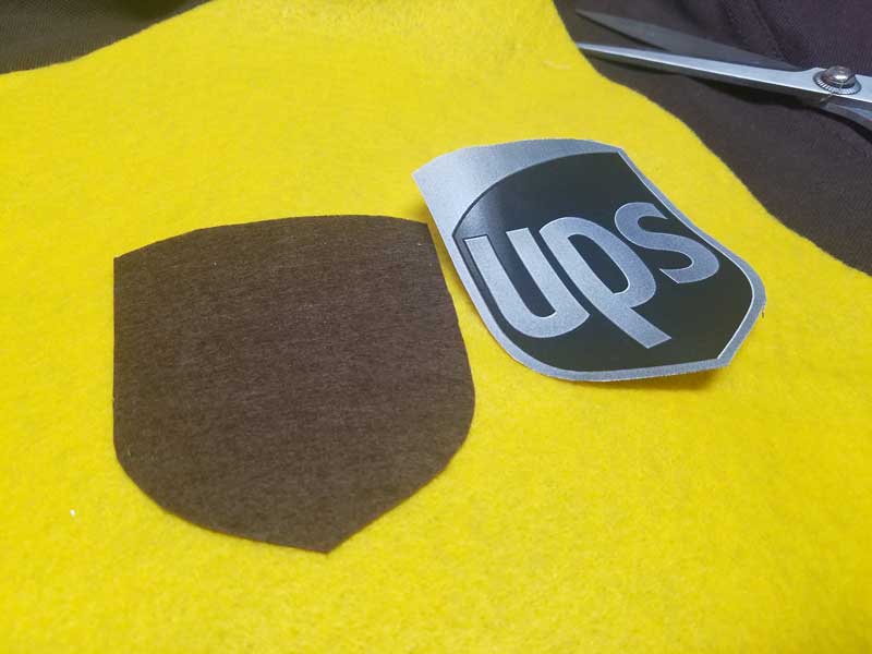 UPS Delivery Costume - DIY Real Clothing Costume * Moms and Crafters