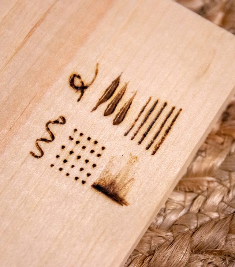 Woodburning Tips & Techniques for Beginners * Moms and Crafters