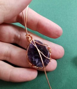 Wire Wrap Stone - How to Wire Wrap Stones Without Holes * Moms and Crafters