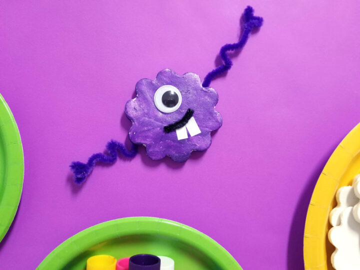 Monster Craft Invitation - Decorate Magnets! * Moms and Crafters