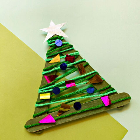 Craft Stick Christmas Tree Ornament * Moms and Crafters