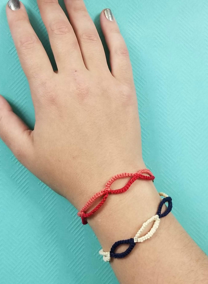 Taylor Swift friendship bracelets: Why do Swifties make them? How are they  made? - CNA Lifestyle