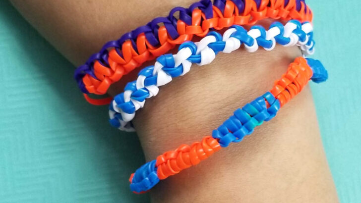 How to Make a Friendship Bracelet with a Recycled Plastic Lid