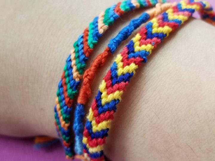 Friendship Bracelet Patterns: Zig Zag - Craft Project Ideas