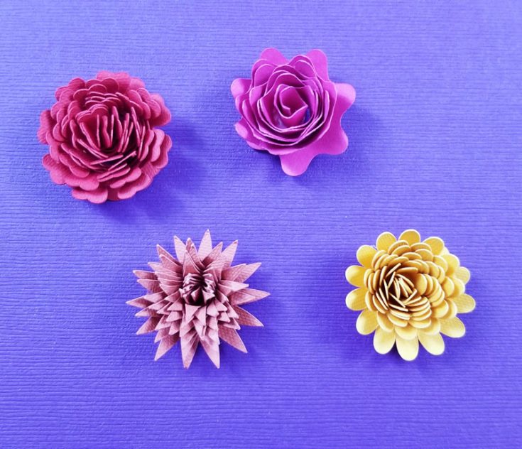 How to make paper flowers with Cricut * Moms and Crafters