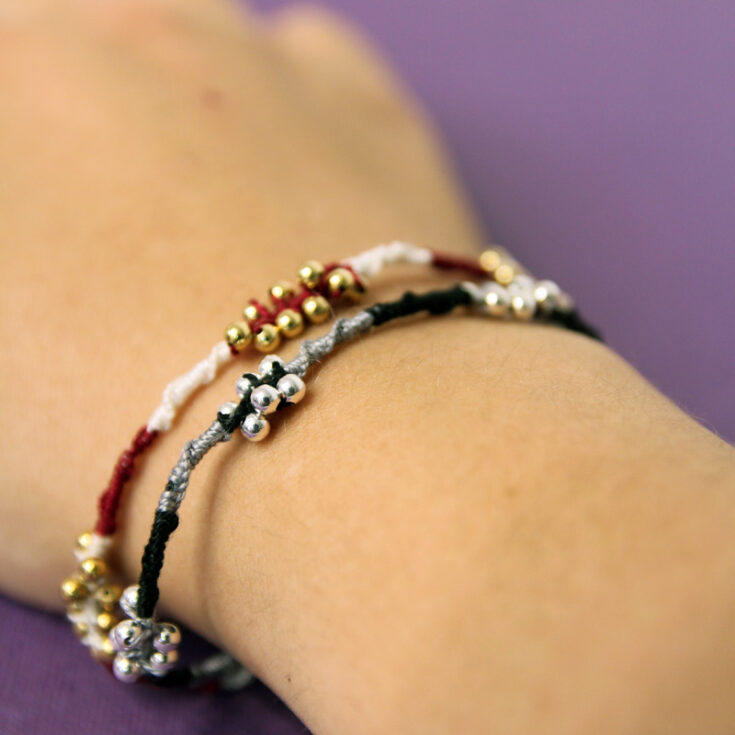 How to make a beaded friendship bracelet - Easy and Elegant!