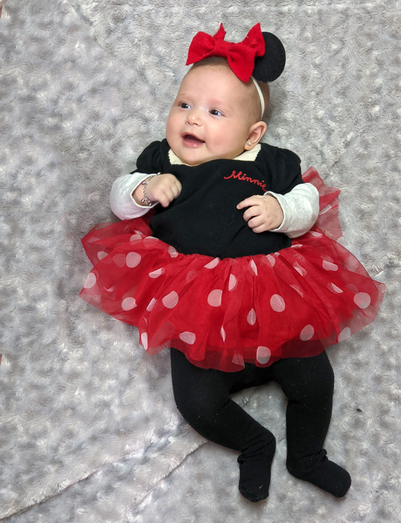 Minnie Mouse Ears For Babies Diy Costume Moms And Crafters
