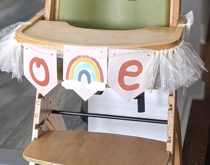 How to Make a High Chair Tutu Moms and Crafters