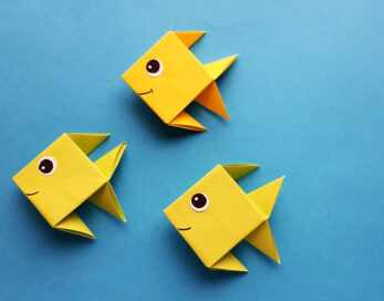 Origami Fish - Easy Tutorial for Beginners * Moms and Crafters