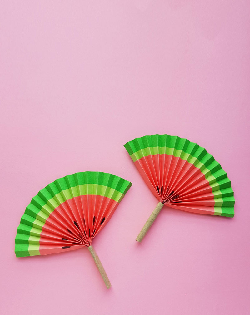 How to make a paper Hand Fan with Colourful paper