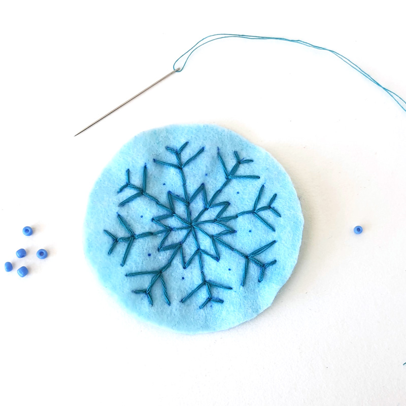 Stick and Stitch Embroidery Pattern Christmas Winter Snowflakes