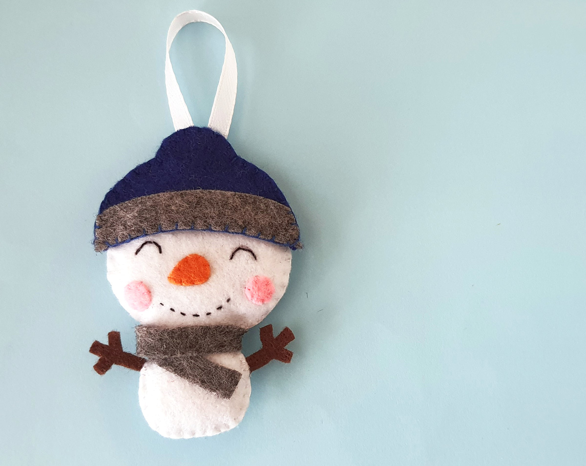 How to Make a Felt Snowman Top hat