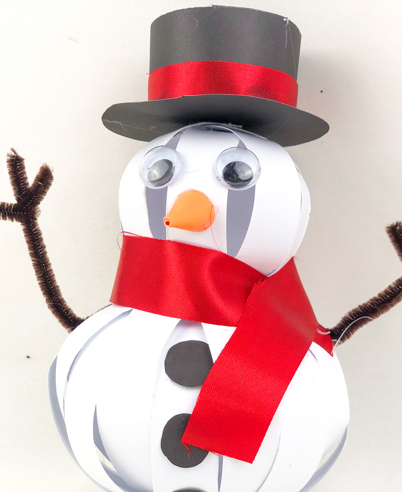 How to Make a Paper Snowman