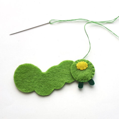 Felt Caterpillar Template * Moms and Crafters