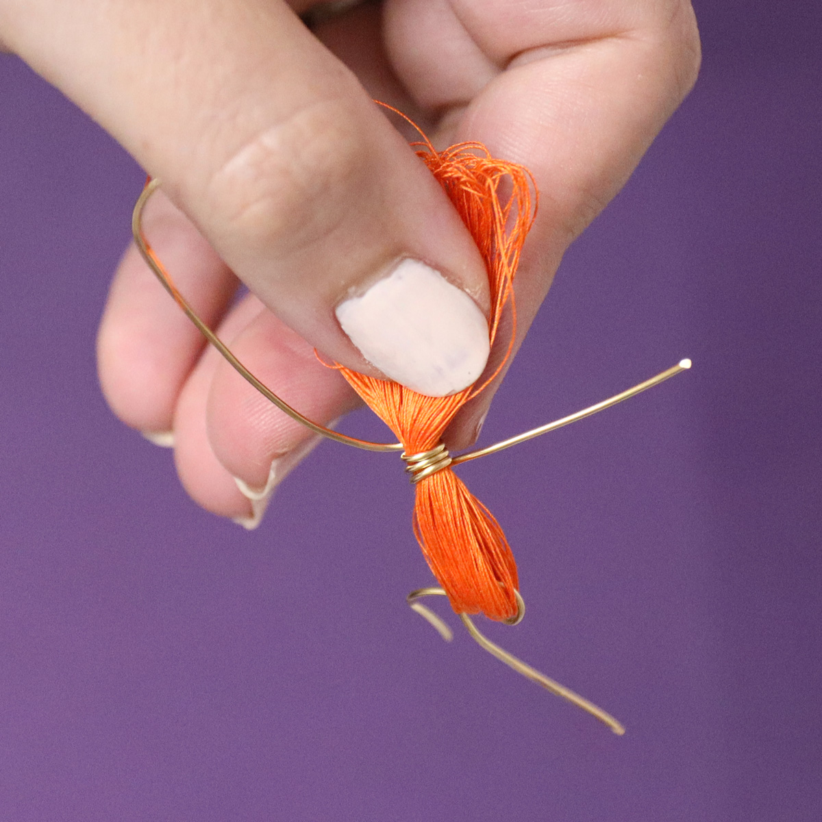 Small Thread Tassels for Earrings & More! * Moms and Crafters