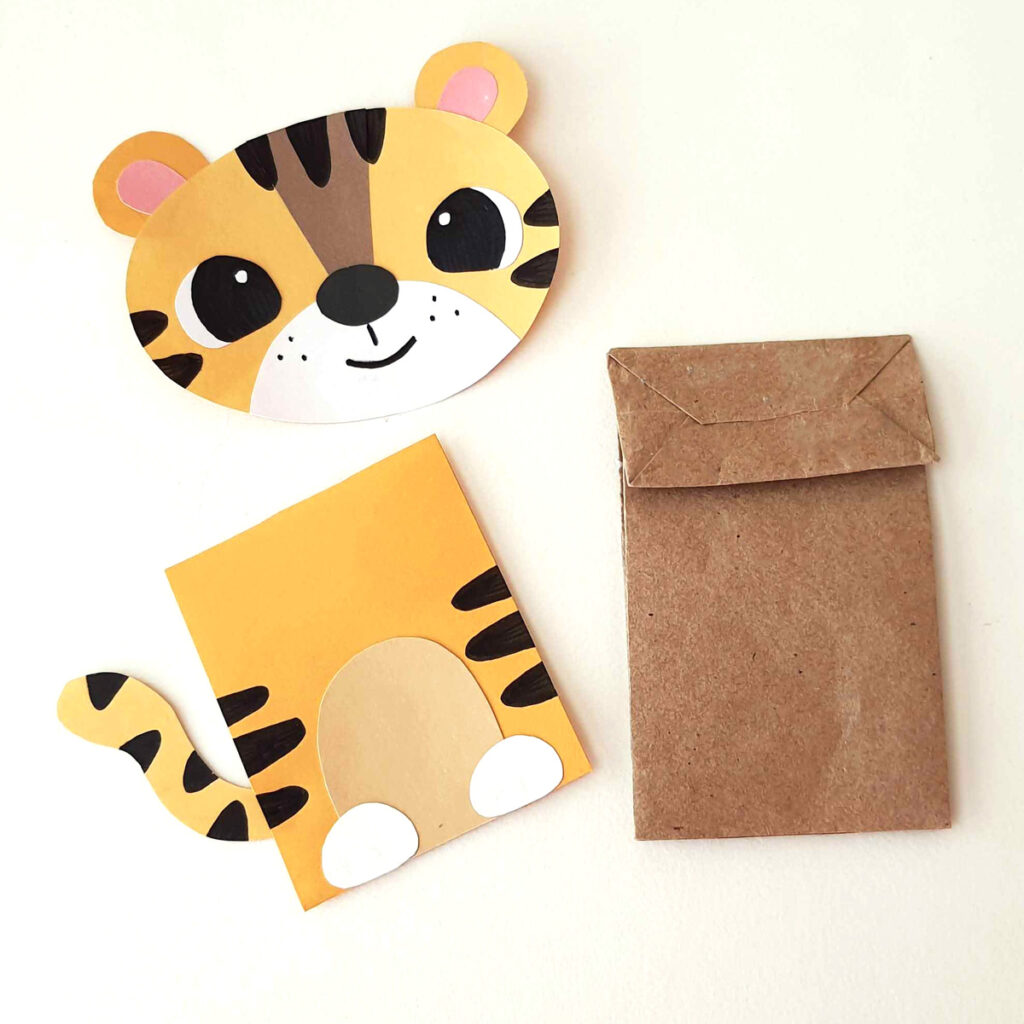 Paper Bag Tiger Puppet * Moms and Crafters